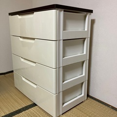 アイリスオーヤマ4段チェスト　の画像