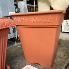 お取引中【リユースショップスパークル】スクエア型植木鉢7個セット　No.204　ロゼアスクエア　プラ鉢　素焼き鉢　テラコッタプランター　MON BEAU JARDIN　配送可能♪の画像