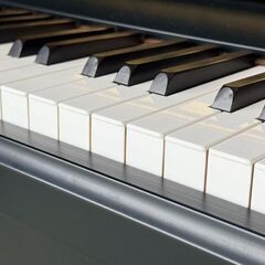 レアモデル！クロイツェル　国産木目ピアノ 　調律1回付　現物確認・試弾大歓迎！の画像