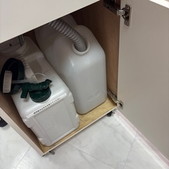 【引き渡し決まりました】セルフホワイトニング機器＆移動水場の画像