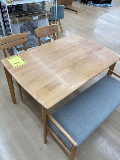 A-988【リユースのサカイ野々市店】ジモティ来店特価‼ 4人用ダイニングセット 木製 ブラウン クリーニング済み