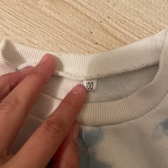 子供服　100 トレーナー　長袖　冬服　裏起毛の画像