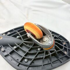 【❗️✨公園遊びなどに✨❗️】ブレイブボード RIPSTIKタイプ ブラック×ピース柄 キャスター式 スケートボードの画像