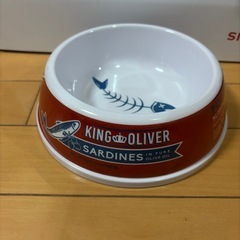 犬猫兼用エサ入れ未使用の画像