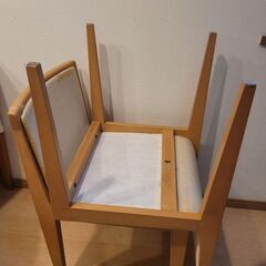 【DIY好き必見】骨組みが超頑丈なダイニングチェア6脚セット！張り替えで自分好みの名作にの画像