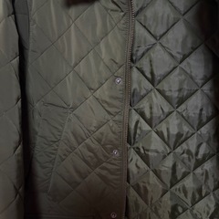 ビームス　キルティングジャケット　カーキ　おりーオリーブの画像