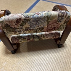 ①座椅子の画像