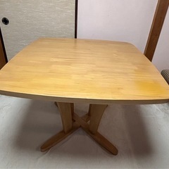 ダイニングテーブル（椅子2台）セットの画像