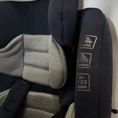 R129 チャイルドシート ISOFIX 360度回転式 の画像