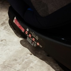 R129 チャイルドシート ISOFIX 360度回転式 の画像
