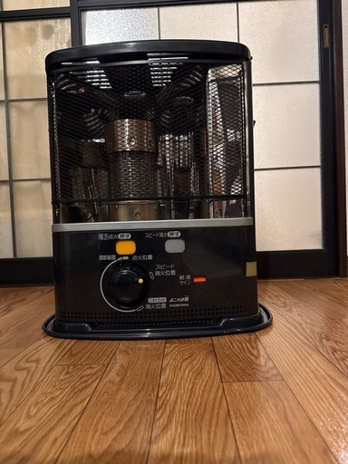 コロナ石油ストーブ中古品 (カナガワ) 中央林間のその他の中古あげます