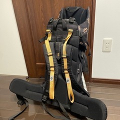 【新品】ベビーキャリア　JackWolfskin の画像