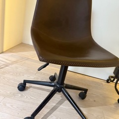 スツールの画像