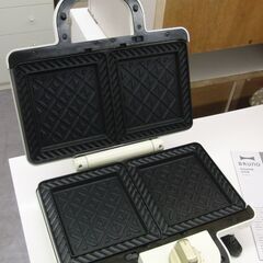 BRUNO ホットサンドメーカー ダブル BOE044-WH ホワイト 2020年頃 生活家電 調理器具 ブルーノ 札幌 手稲の画像