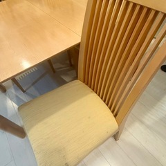 ACTUSメイプル材ダイニングテーブル+椅子4脚の画像