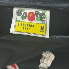 APE シャークTシャツの画像