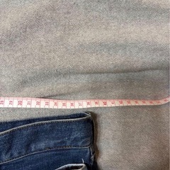 GU デニムパンツ S 2着セット 濃い青と薄い青 ジーユーの画像