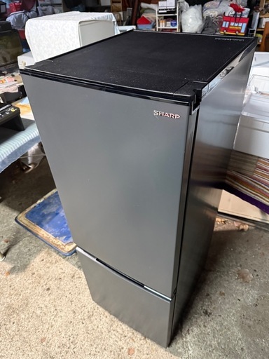 シャープ 冷蔵庫 幅49.5cm 179L 両開き(つけかえどっちもドア) SJ