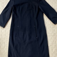 【美品】レディースまとめ売りコート. ワンピース.サマーセーター.カーディガン.スカート等々の画像