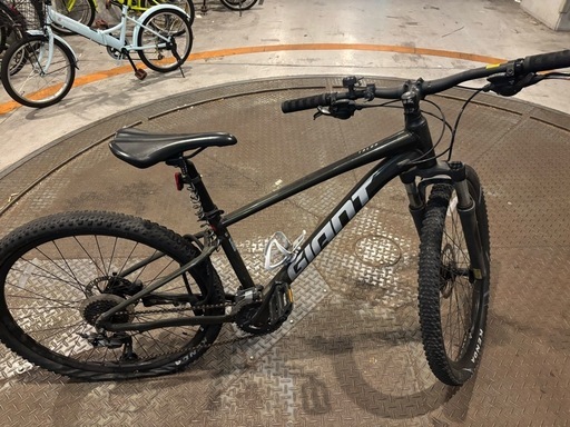 マウンテンバイク売ります。 マウンテン自転車 (あやちゃん) 名古屋のマウンテンバイクの中古