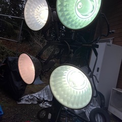 4灯式投光機　AIRMAN 発電機HP2800SV の画像