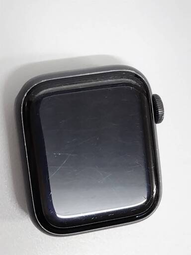 Apple Watch SE 第1世代/GPS/40mm/A2351/スペースグレー〈MYDP2J/A