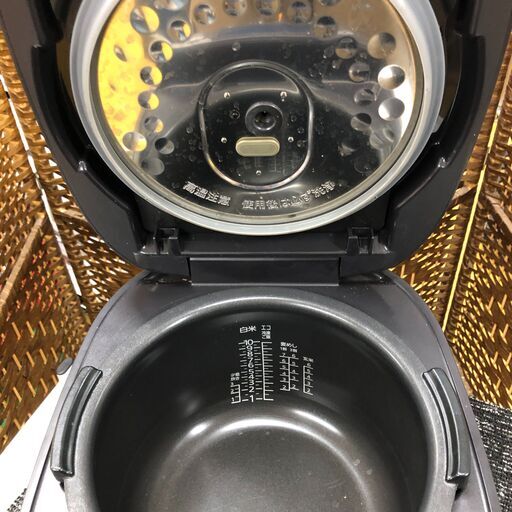 ２０２２年製タイガー TIGER 圧力IHジャー炊飯器 炊きたて 土鍋コート釜 1升炊き アッシュブラック JPV-B180