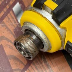 【中古】マキタ Makita TD172D 充電式インパクトドライバ バッテリ×1・充電器付き ※手元スイッチ不良【ハンズクラフト佐賀】の画像