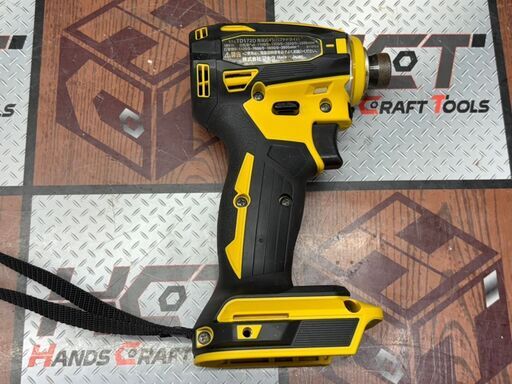 【中古】マキタ Makita TD172D 充電式インパクトドライバ バッテリ×1・充電器付き ※手元スイッチ不良【ハンズクラフト佐賀