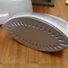 Panasonic コードレススチームアイロン NI-WL408 カルル 2023年製 Wヘッドベース 生活家電 パナソニック 札幌 手稲の画像