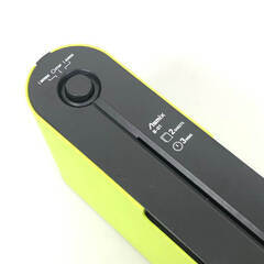 ss8155　Asmix シュレッダー B-01 ライムグリーン 卓上 薄型 A4 2枚 3分 アスカ 電動 クロスカットシュレッダー ブックエンド カラフル ビタミンカラー コンパクト オフィスの画像