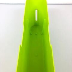 ss8155　Asmix シュレッダー B-01 ライムグリーン 卓上 薄型 A4 2枚 3分 アスカ 電動 クロスカットシュレッダー ブックエンド カラフル ビタミンカラー コンパクト オフィスの画像