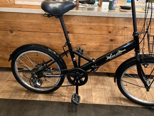 SALE！防犯登録無料！】6段変速20インチ折りたたみ自転車ブラック (猫