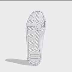 adidas ホワイト/グリーン スニーカー　27cmの画像