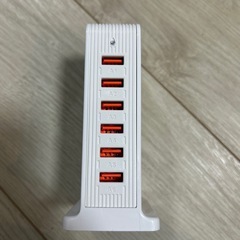 充電器 6ポート HTY-0502400 タワー式の画像