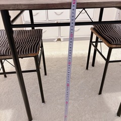 訳ありテーブル＆イスの画像