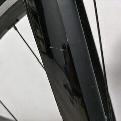 軽量カーボンロードバイク　カスタム多数の画像