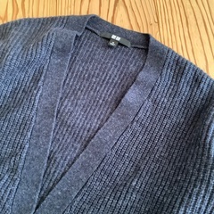 UNIQLO ユニクロ　ローゲージ　ロングカーディガン　羽織りもの　used Mサイズ　ネイビー系　紺系の画像