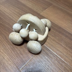 森の囁きオルゴールカーの画像