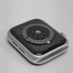 Apple Watch Series 5/GPS/44mm/A2093/シルバー〈MWVD2J/A〉 (1)の画像