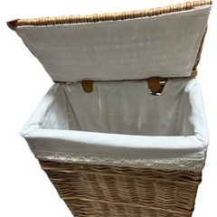 蓋付き収納バスケット　レース　収納ボックス　玩具箱　北欧　籠　収納カゴの画像