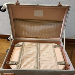 【取引中】機内持ち込みサイズ キャリーケースの画像