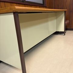 【木目調　オフィス用テーブル】　中古品　引き取り限定の画像