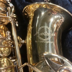 アルトサックスの画像