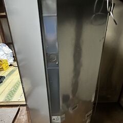 Panasonic３ドア冷蔵庫　NR-C328M-S型　320Lの画像