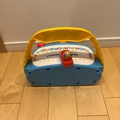 車のおもちゃの画像