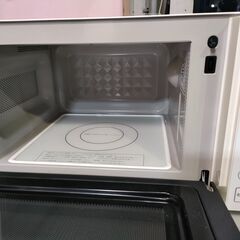 【ジャングル和泉大型良品館　電子レンジ　ヤマダ　YMWS-17G1　2021年製　【R535】の画像
