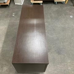 テレビボードの画像