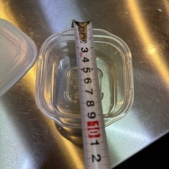 今から取りに来れる方！小分けタッパー大量にあります。全て引き取ってくださる方へお譲りします！の画像