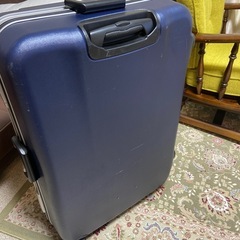 美品　aceエース　大型スーツケース　紺色の画像